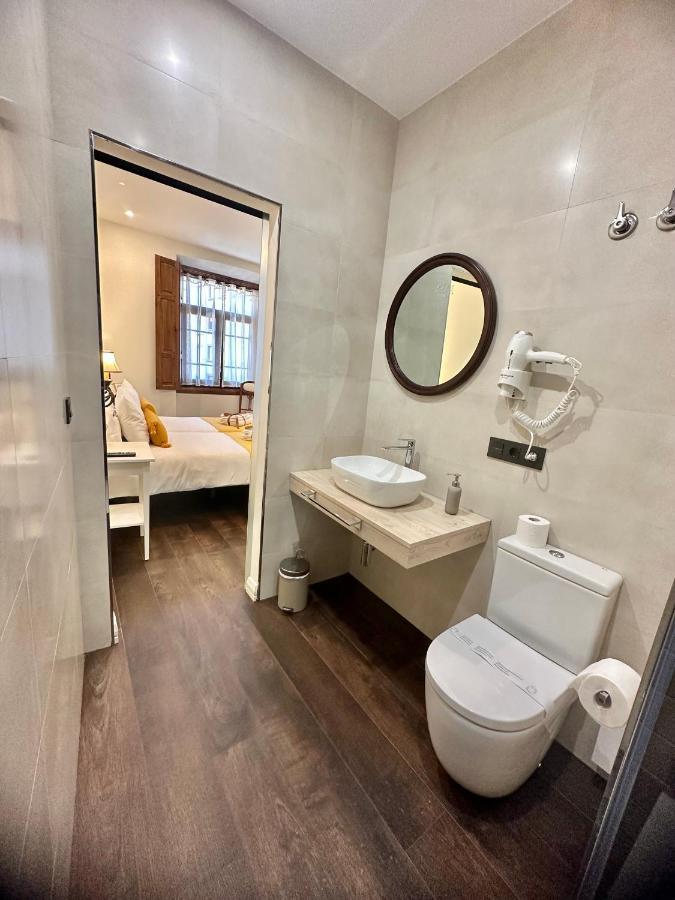 Claren'S Boutique Rooms Cangas De Narcea Ngoại thất bức ảnh