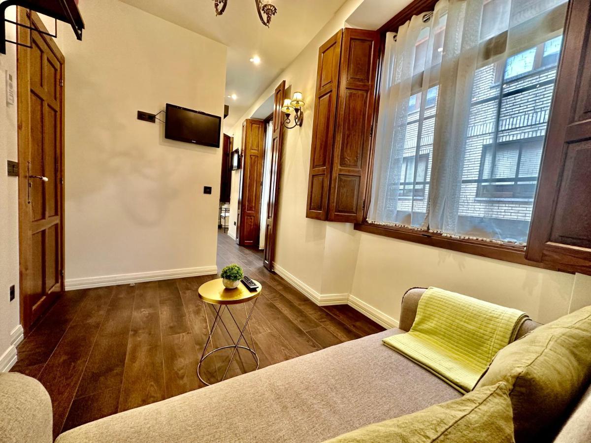 Claren'S Boutique Rooms Cangas De Narcea Ngoại thất bức ảnh