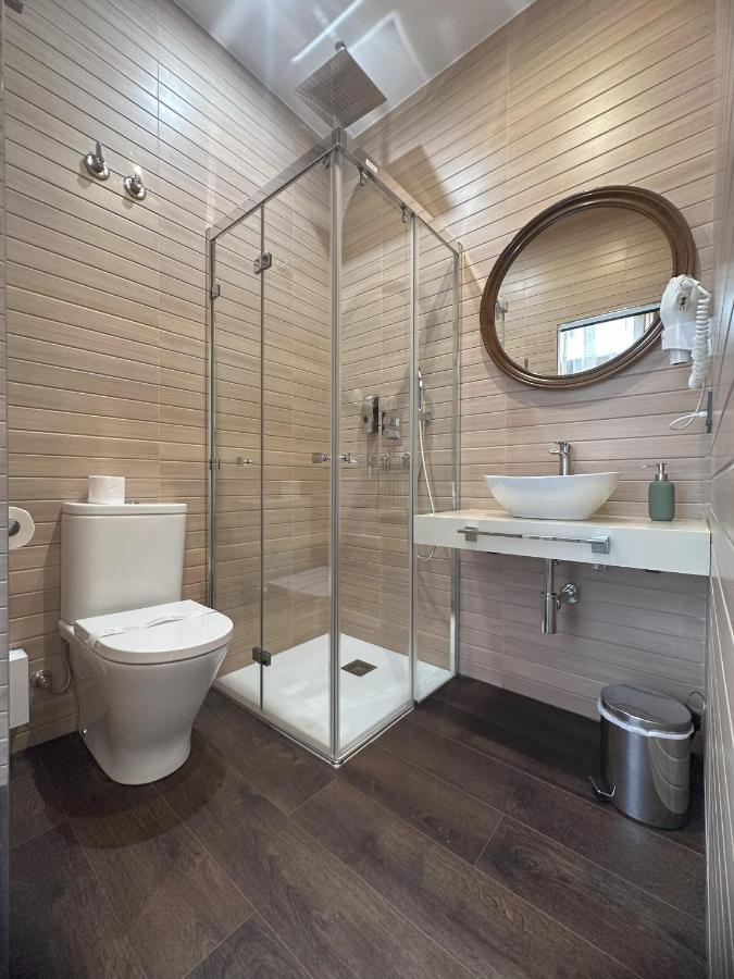 Claren'S Boutique Rooms Cangas De Narcea Ngoại thất bức ảnh